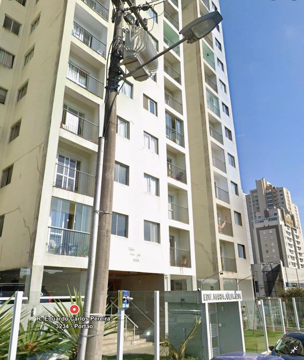 Apartamento 2 quartos à venda no Portão em Curitiba reformado, semi mobiliado e com vaga Condomínio Maria Júlia