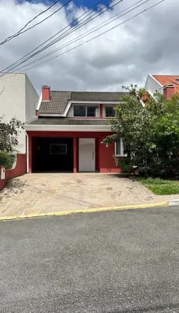 Casa com 3 quartos em Condomínio no Guabirotuba