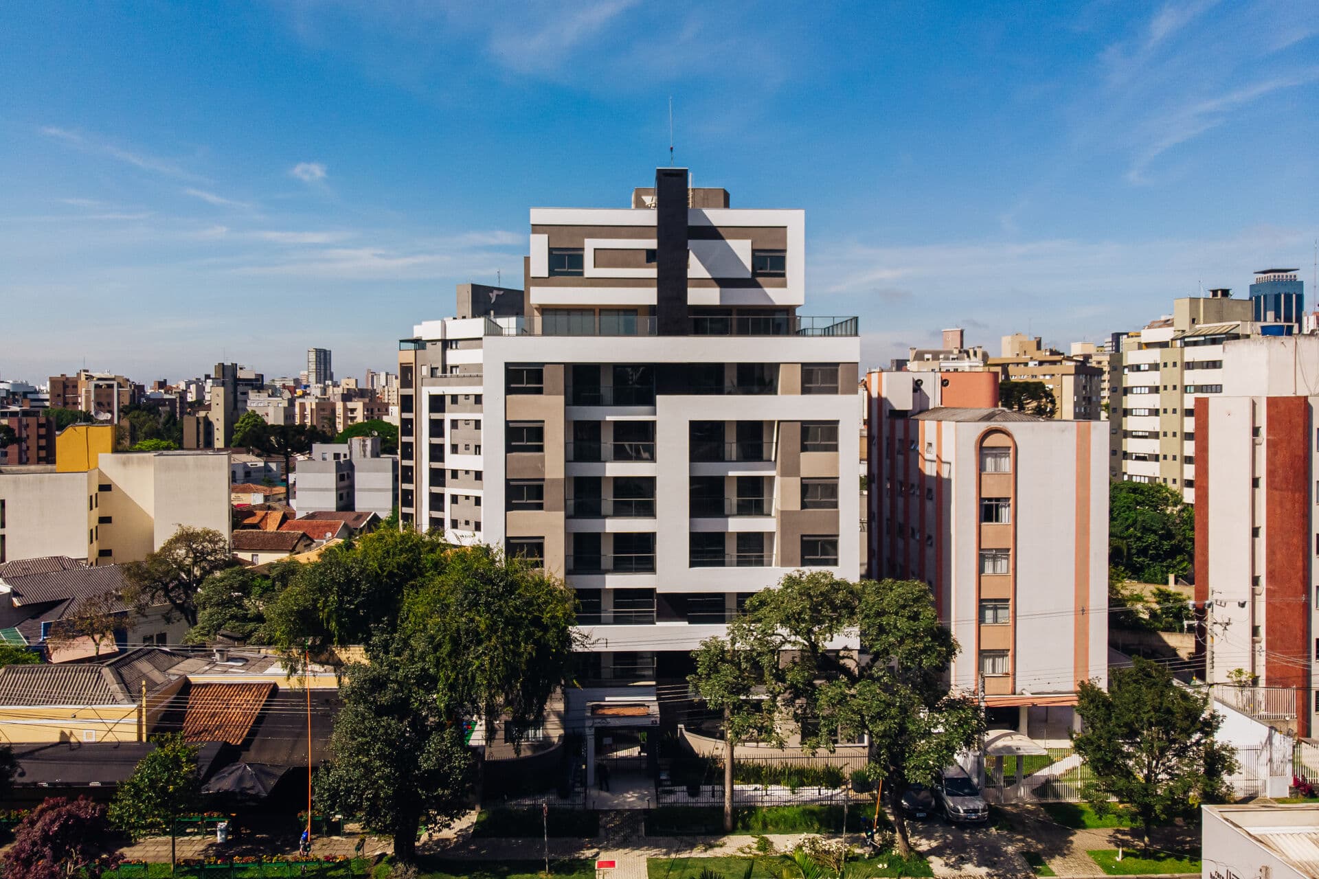 Apartamento a venda no Juveve, 3 Dormitórios | 2 Vagas de Garagem | 105m² de Área Privativa