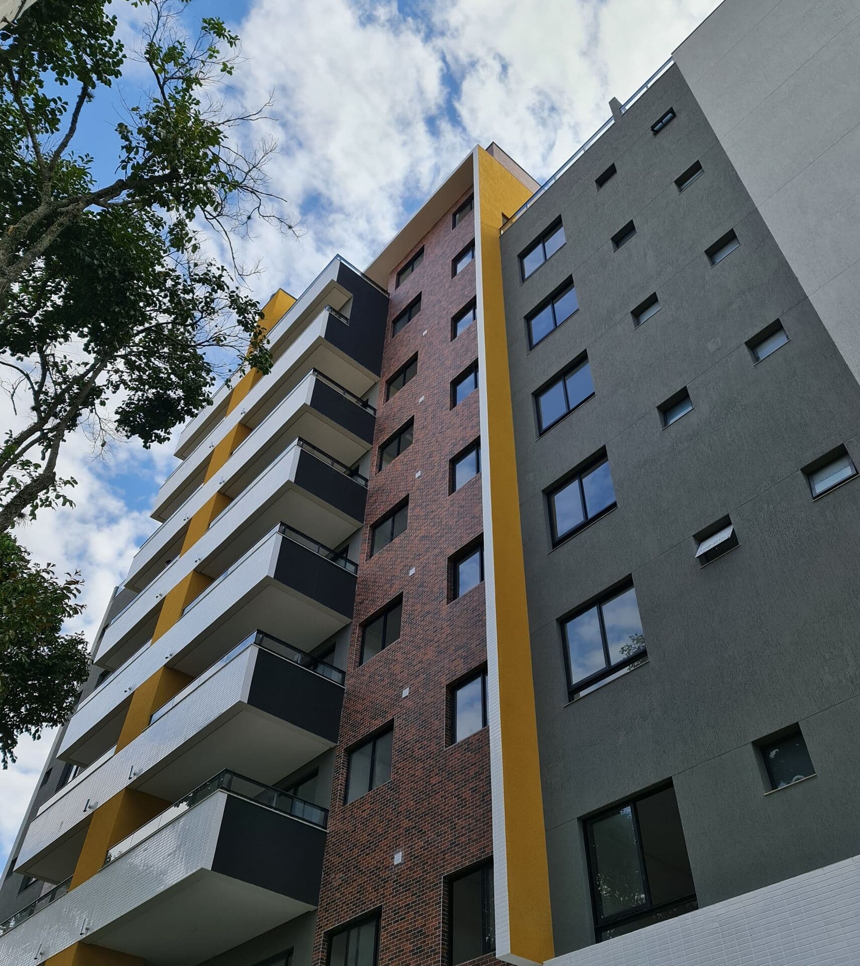 Apartamentos 2 e 3 Quartos no Edifício Átrio no Água Verde em Curitiba Varanda Gourmet e Coberturas