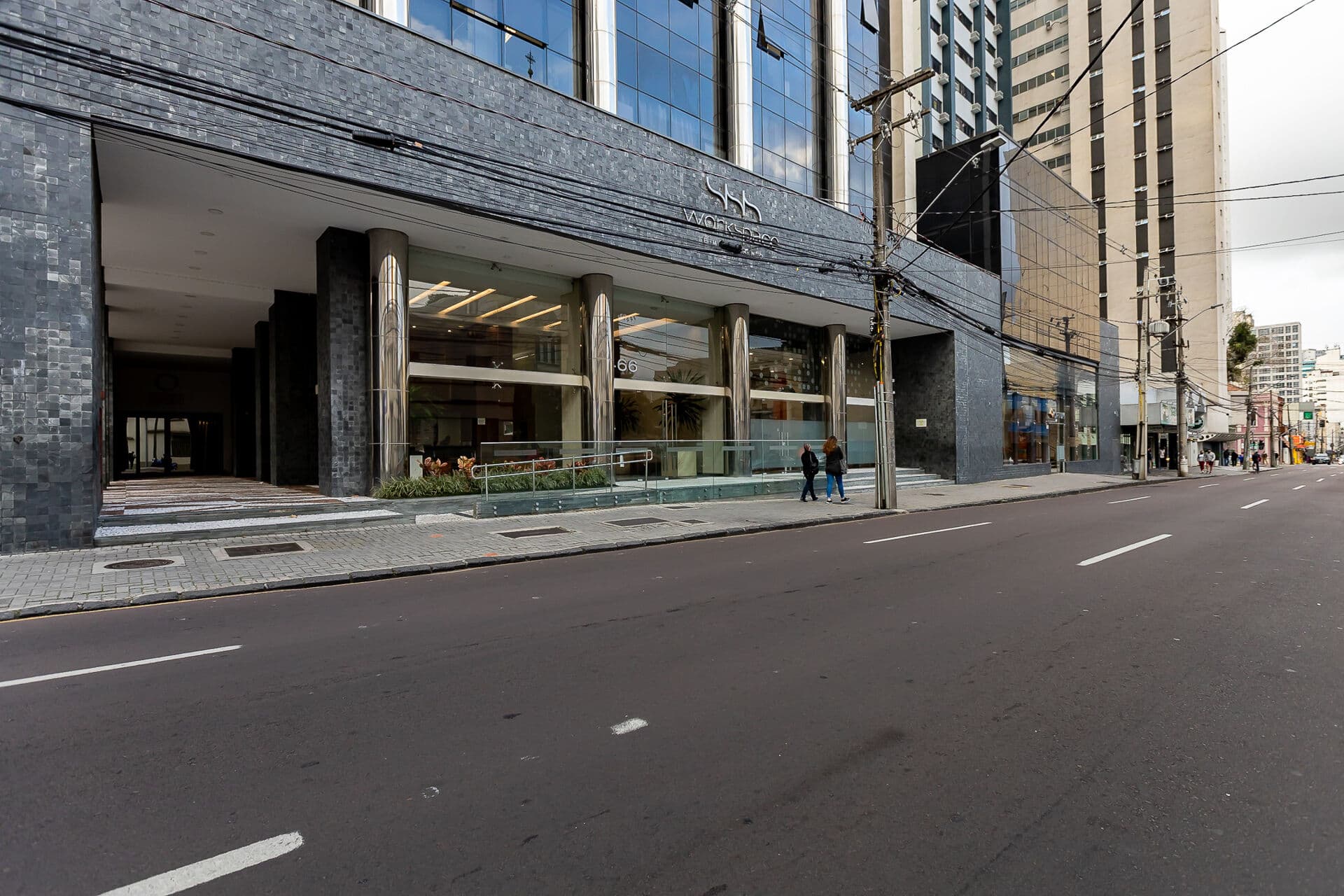 Sala Comercial Duplex 212m² no Centro de Curitiba |Próx. Batel e Terminal Rui Barbosa