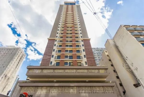 Studio 33m² Pronto para Morar ou Investir no Centro de Curitiba