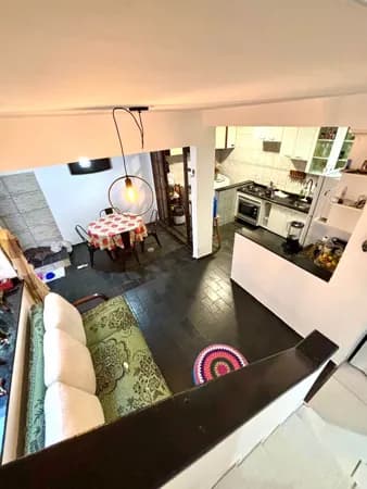Sobrado à Venda no Portão em Curitiba 3 Quartos Condomínio Fechado 120m² 3 Vagas