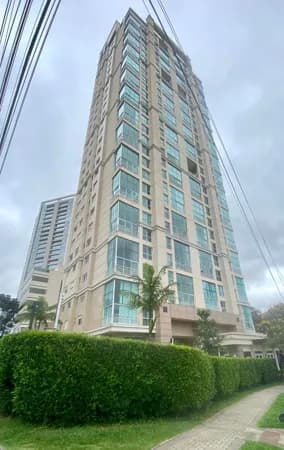Apartamento à venda no Ecoville | 4 quartos (2 suítes), 186m², 3 ou 4 vagas – Helbor Double Life