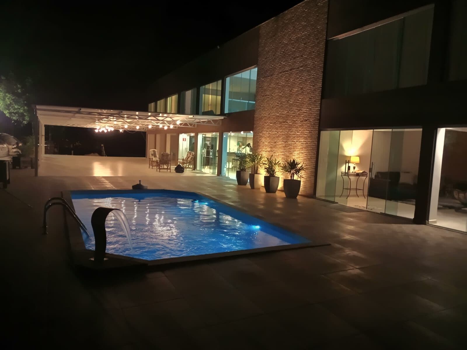 Chácara à Venda em Colombo – 8.700m² Alto Potencial Comercial e Lazer Morada do Lago