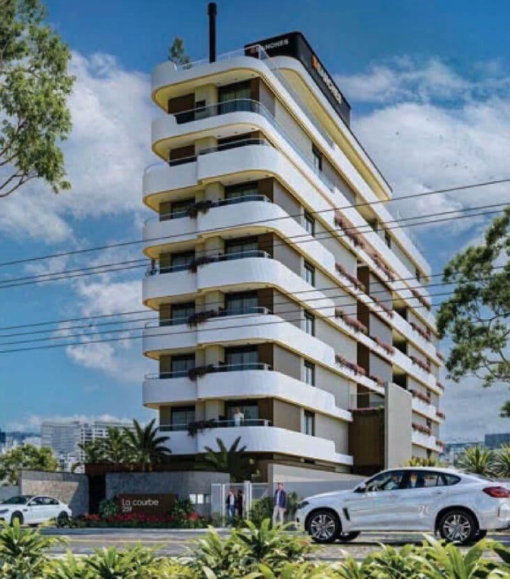 Studio à Venda no Novo Mundo em Curitiba com Rooftop e Piscina La Courbe Residencial