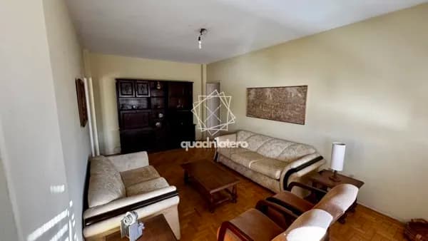 Apartamento Central Mobiliado com 2 Dormitórios no Ed. Feliciano Xavier