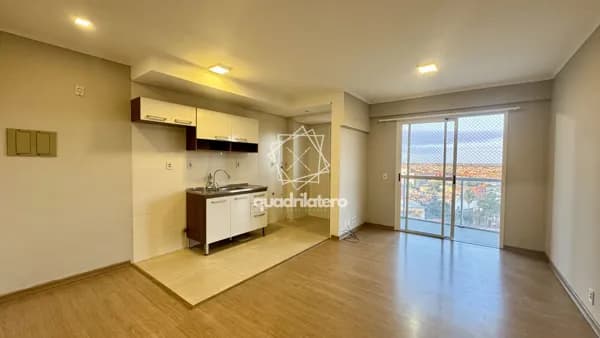 Apartamento Semi Mobiliado no Alta Vista Three Towers | 10º Andar, Sol e Vista Privilegiada
