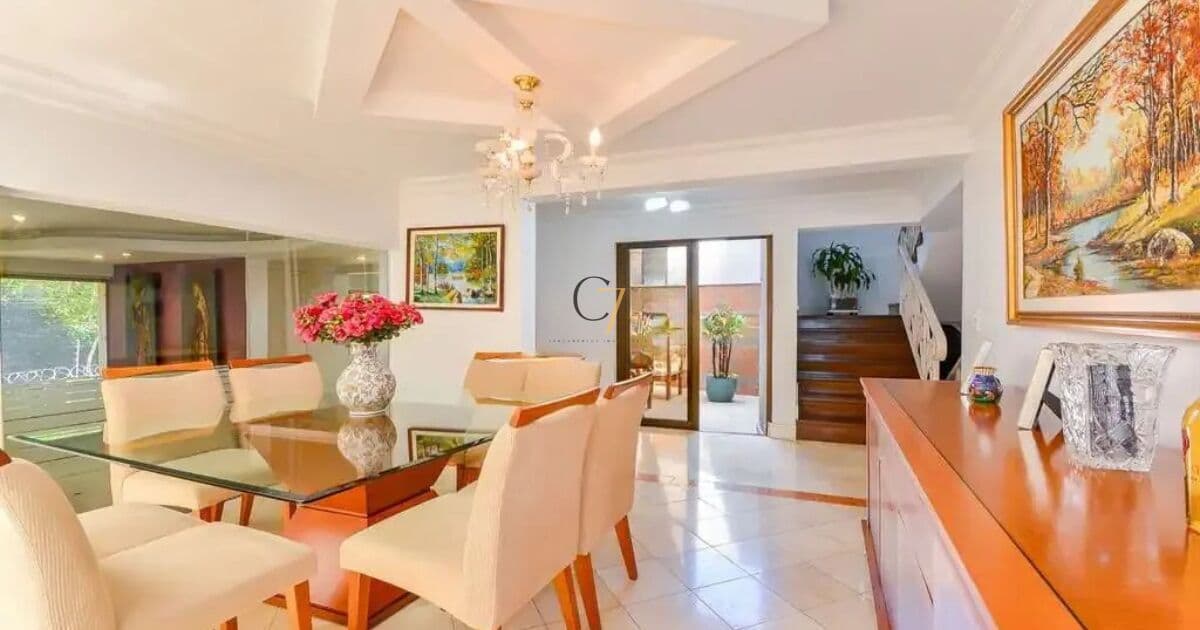 Casa com 4 dormitórios no Jardim Social - Curitiba/PR