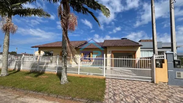 CASA PADRÃO - CENTRO