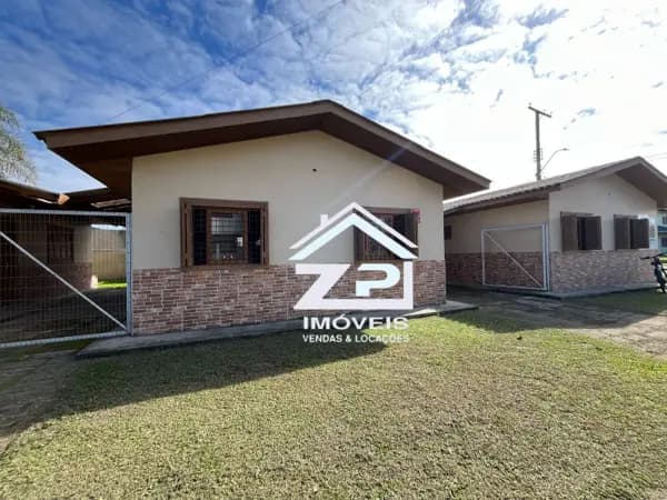 Casa à venda no bairro Areias Brancas em Arroio do Sal/RS