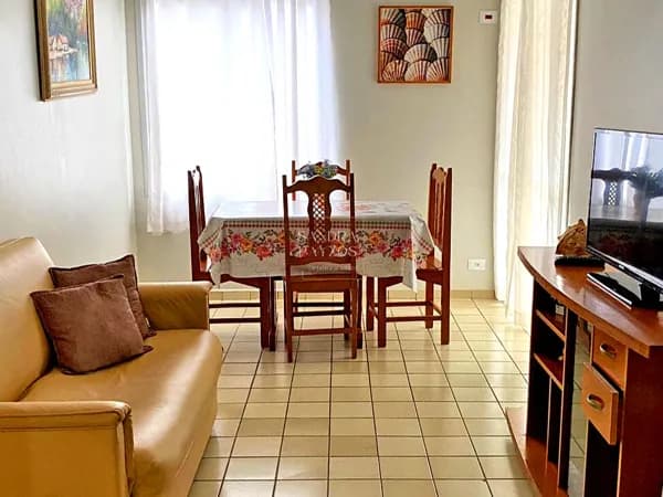 Apartamento Praia Grande Ubatuba, pertinho da Praia, 1 dorms 1 vaga de garagem
