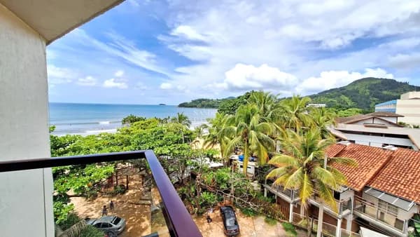 Apartamento à Venda 2 Dormitórios Toninhas Ubatuba Pé na Areia 60 m²