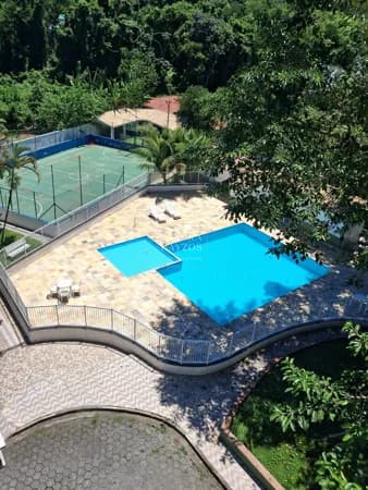 apartamento 3 doms (1 suite) Centro de ubatuba, Condominio com Lazer completo