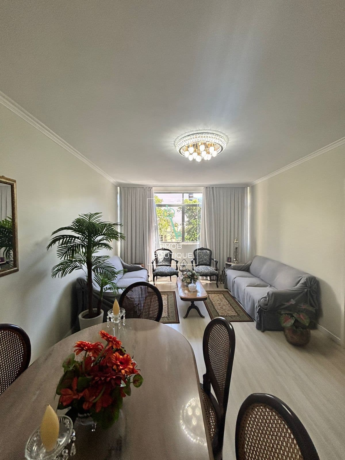Apartamento Reformado na Tijuca – 3Q. - 1 Vaga - Rua General Roca - 5min da Praça Saens Pena