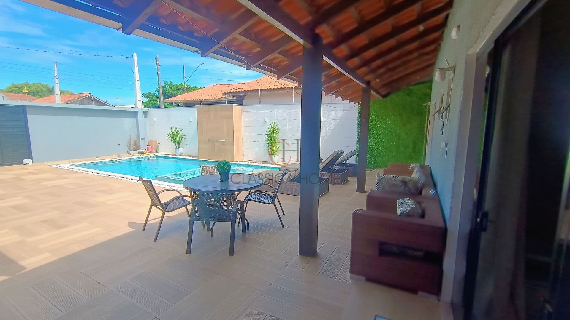 Casa Alto Padrão, 4 Dorm, 6 Vagas, Penha, SC