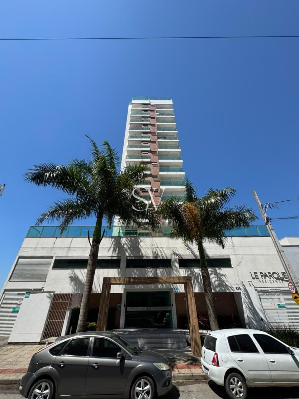 Apartamento Padrão com 03 Dormitorio sendo 01 suite no Pagani/Palhoça,SC.
