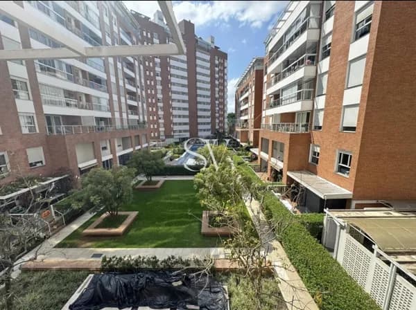 Apartamento 03 Dormitórios sendo 01 Suíte em Pedra Branca, Palhoça/ SC