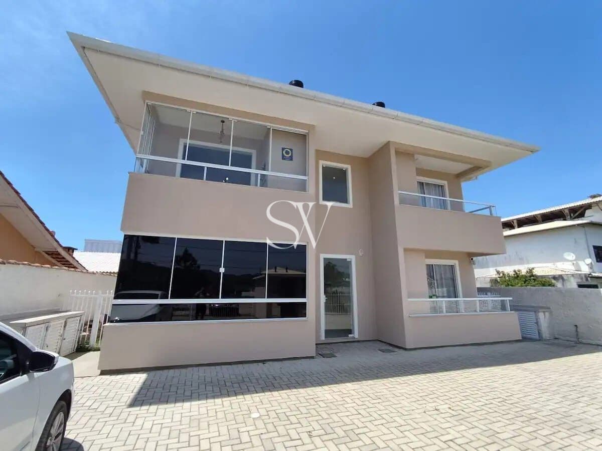 Apartamento Padrão 03 Dormitórios sendo 01 Suíte na Praia da Pinheira, Palhoça/SC