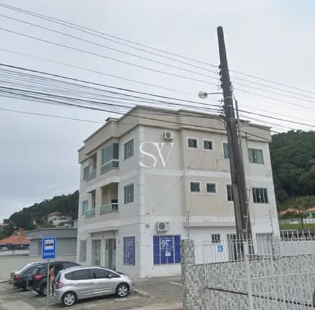 Apartamento a venda de 03 Dormitórios sendo 01 Suíte com mobília planejada no bairro Fundos de Biguaçu-SC