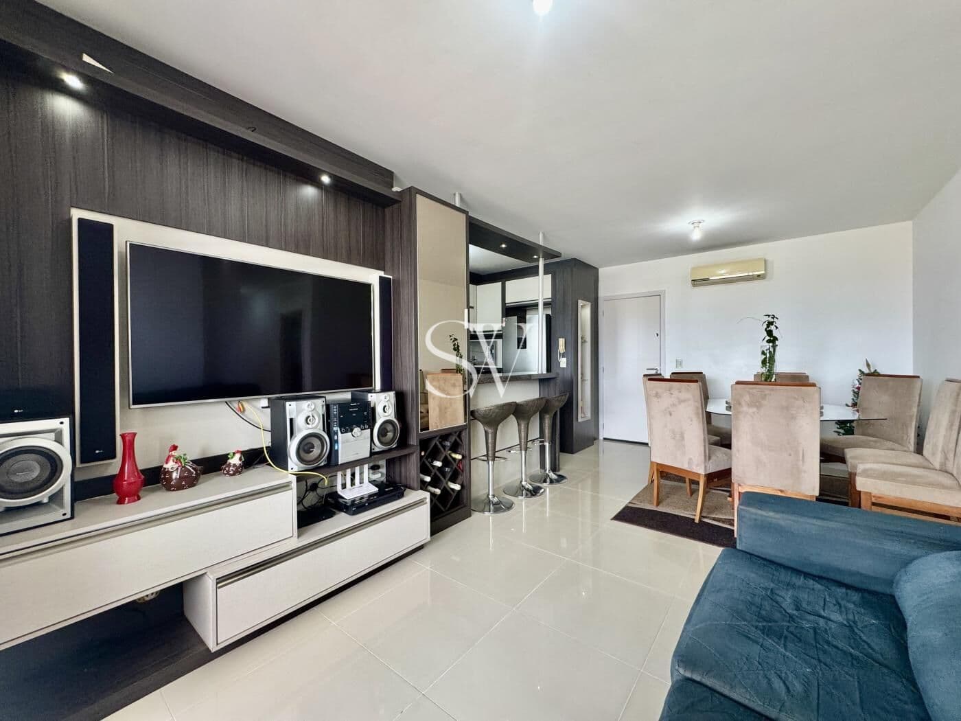Apartamento com 02 Dormitórios sendo 01 Suíte no Pagani, Palhoça/ SC