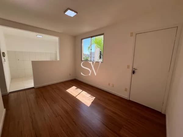 Apartamento a venda com 2 Dormitórios no Residencial Flores do Bosque, Roçado-São José-SC