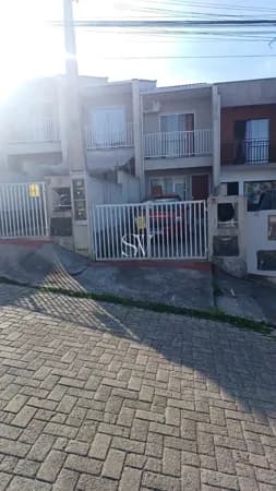 Sobrado em São José - Potecas
