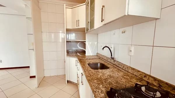Apartamento a Venda com 2 Dormitórios sendo 1 Suíte em Campinas, São José - SC