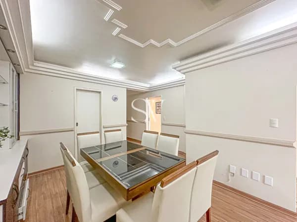 Apartamento Alto Padrão com 03 Dormitórios sendo 03 Suítes em Agronômica/ Florianópolis, SC