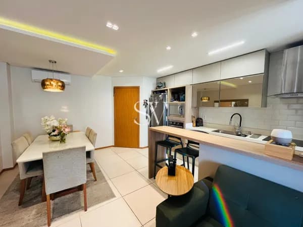 Apartamento Padrão a venda com 03 Dormitórios sendo 01 Suíte em Areias/ São José, SC