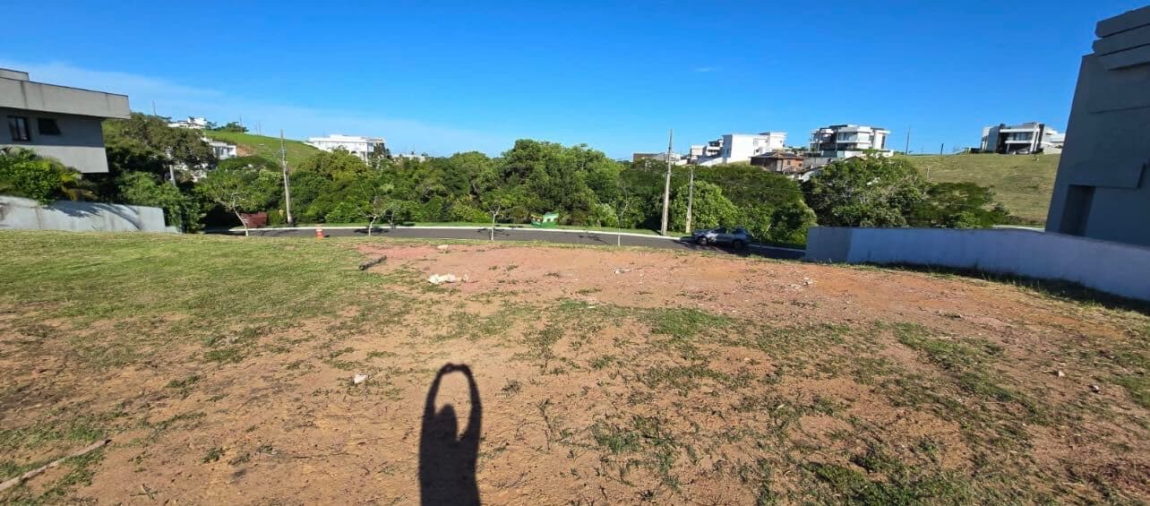 Terreno em Condomínio Riviera Park
