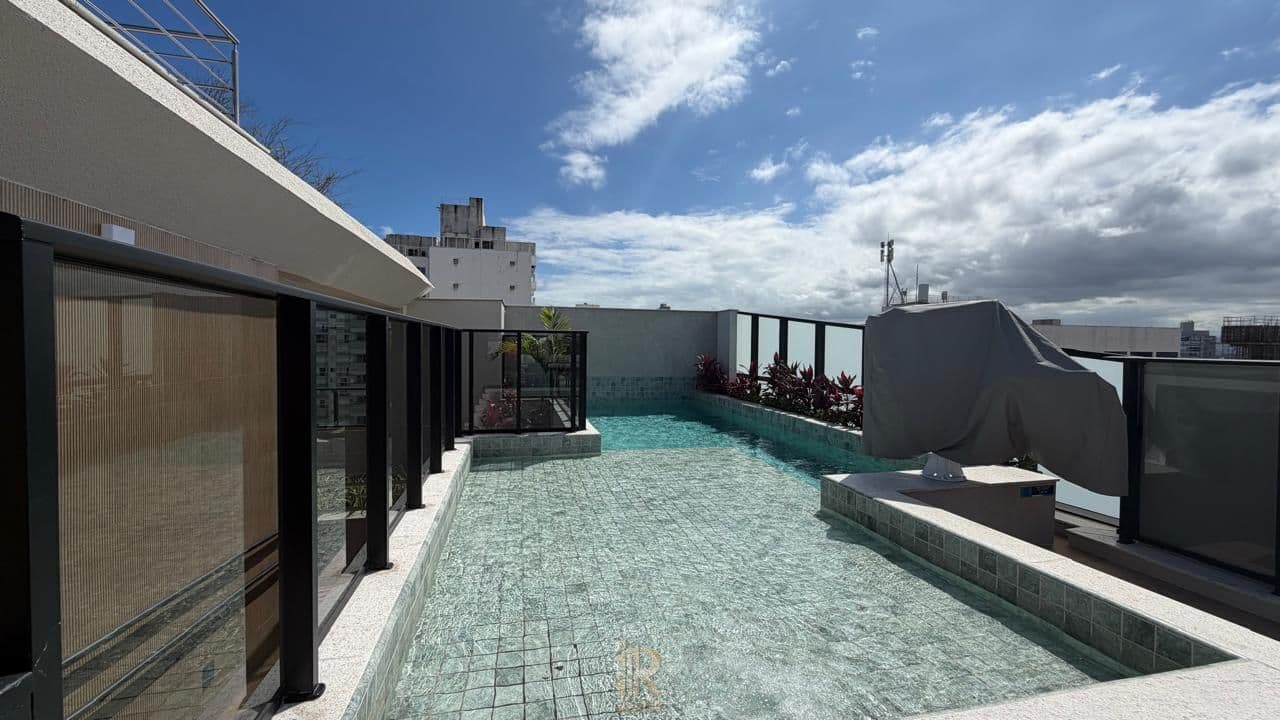 Apartamento Alto Padrão 2 Quartos com Suíte na Quadra do Mar em Itaparica