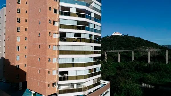 Oportunidade na Praia da Costa | 4 Quartos Amplos e Bem Localizados