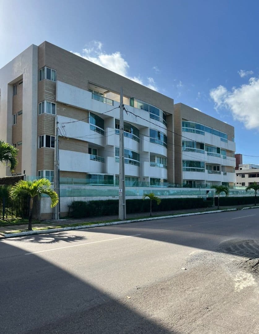 Apartamento no bairro Intermares, em Cabedelo-PB