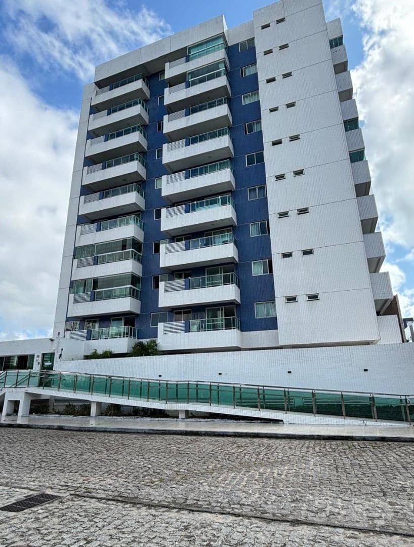 Apartamento Padrão ( PORTEIRA FECHADA )