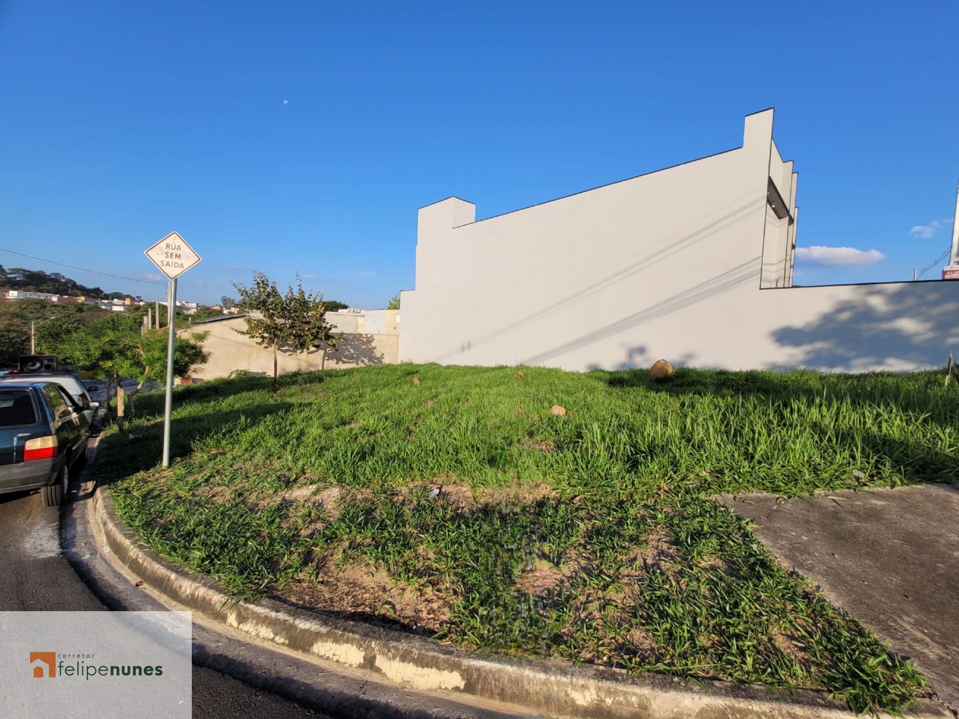 Terreno Comercial de esquina à venda