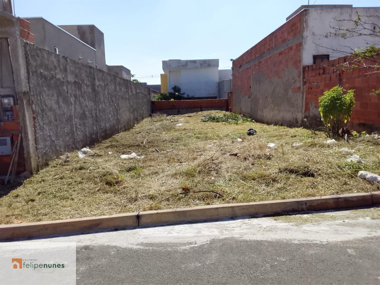 Terreno à venda