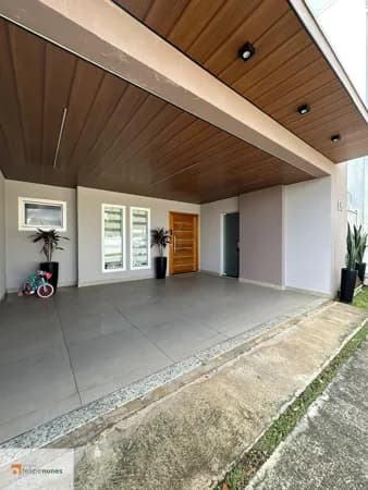 Casa à venda