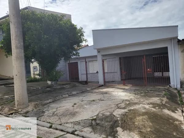 Oportunidade - Casa à venda