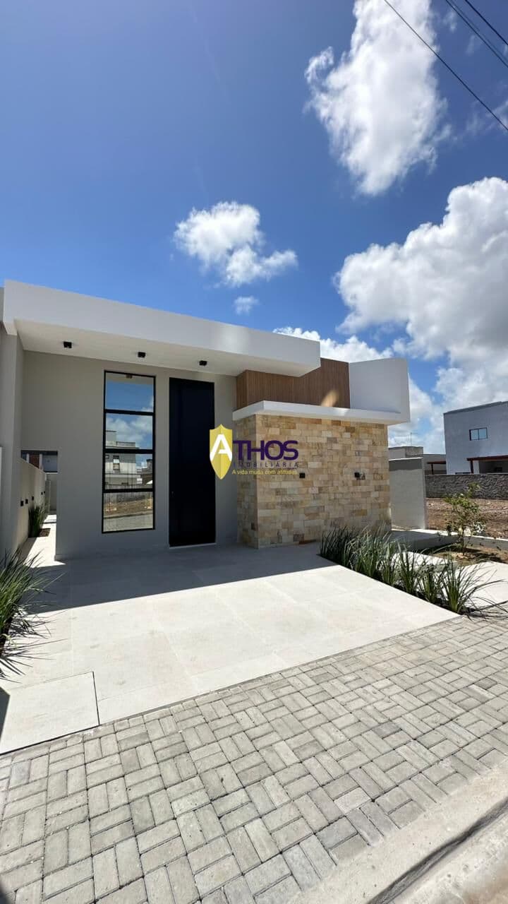 Casa em Condomínio Fechado em Valentina, João Pessoa/PB