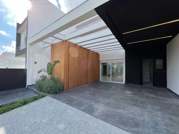 Casa Alto Padrão para Venda em Vale Ville Cachoeirinha-RS