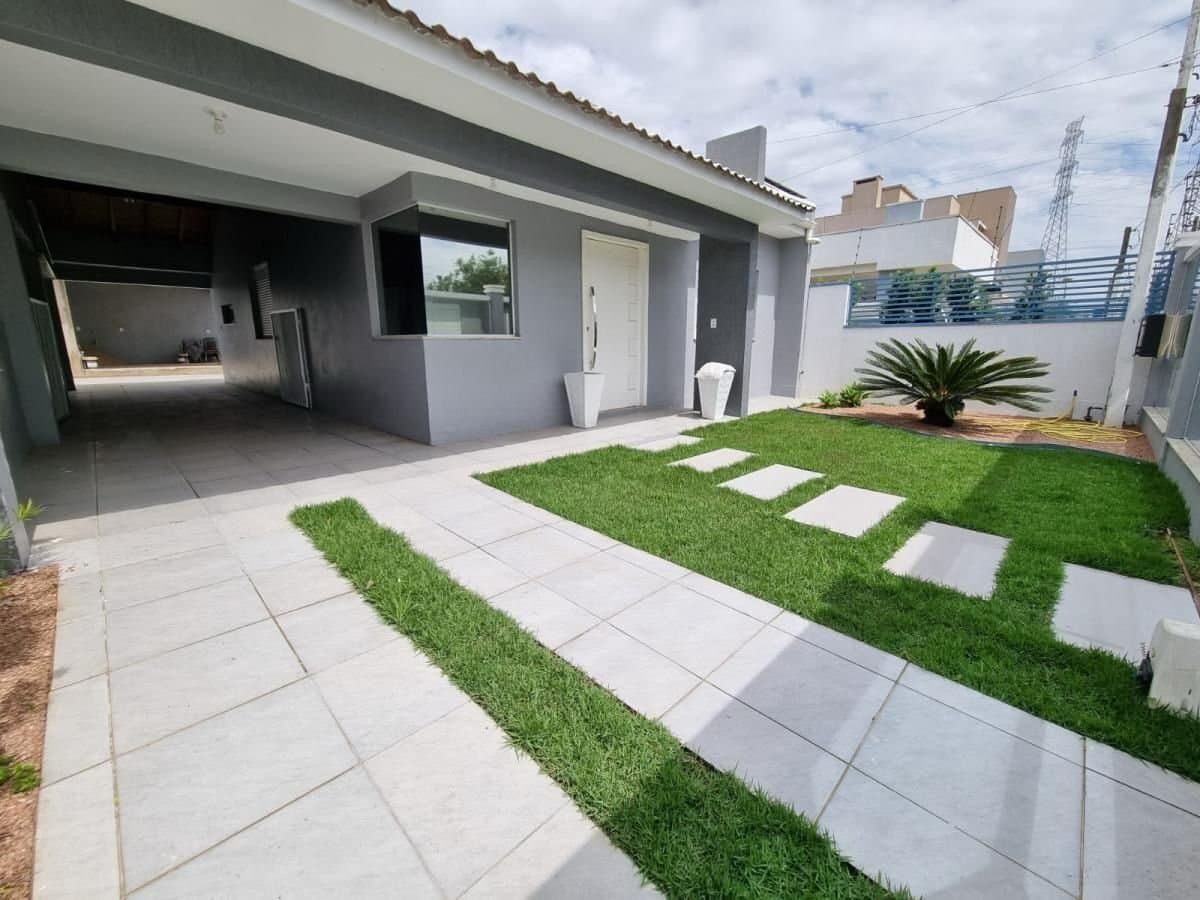 Casa Alto Padrão para Venda em Vale Ville Cachoeirinha-RS