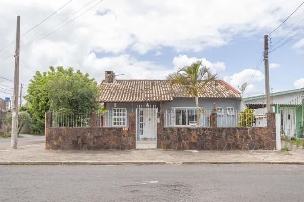 Casa em Cachoeirinha - Parque da Matriz