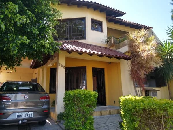 Casa Sobrado para Venda em São Judas Tadeu Gravataí-RS