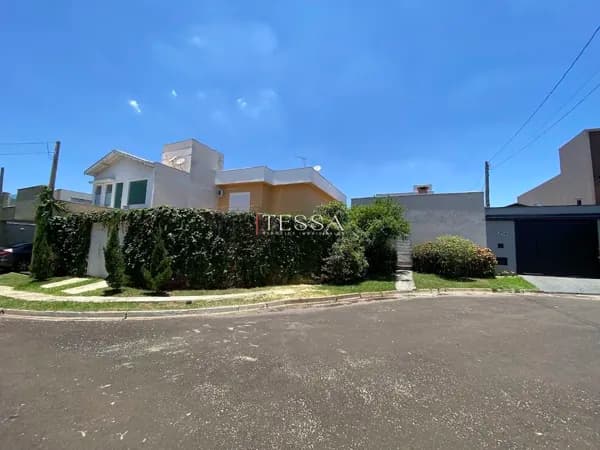 Casa de Condomínio em Piracicaba - Residencial Nova Água Branca II