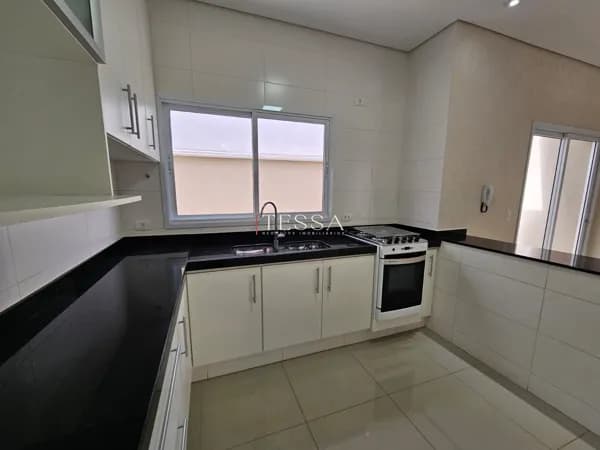 Casa térrea climatizada e planejada à venda no Condomínio São Francisco em Piracicaba/SP