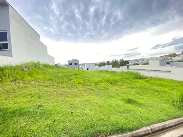 Lote/Terreno em Piracicaba - Ondas