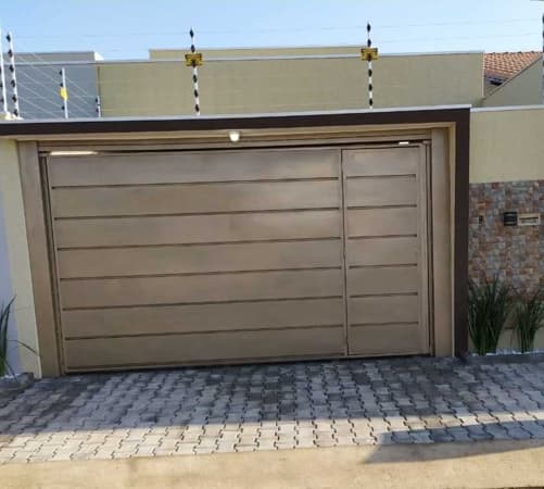 CASA NO BAIRRO ITAMARATY