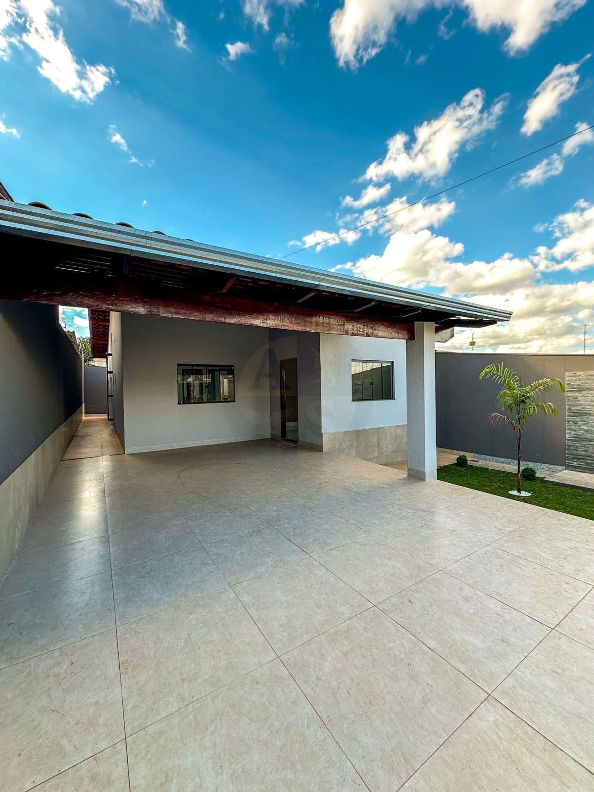 CASA NO BAIRRO RESIDENCIAL DAS ROSAS