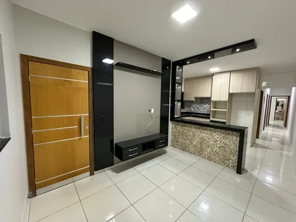 CASA NO RESIDENCIAL ARCO-ÍRIS
